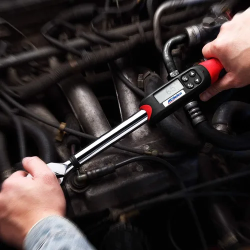 Vista 8 de ACDelco, ARM601-4, llave dinamométrica digital, 1/2 pulgadas (4 a 99 ft-lb)