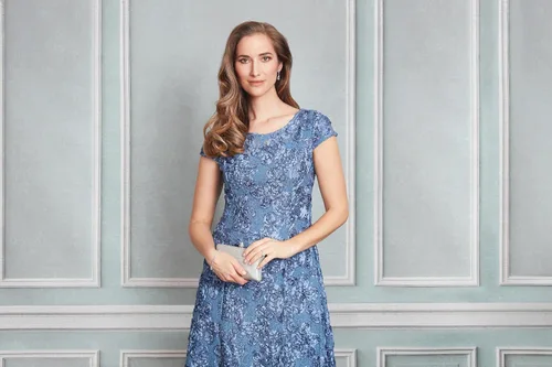 Vista 3 de Alex Evenings Women's Long Rosette Mother of The Bride Dress with Short Sleeves Bígaro cepillado