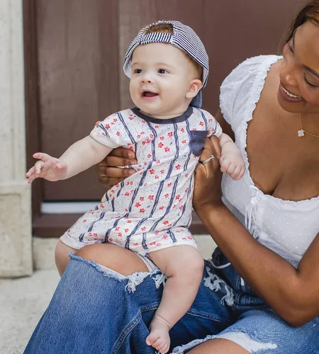 Vista 3 de Burt's Bees Baby Mameluco para bebé, 100% algodón orgánico de una pieza, Estrellado y rayado