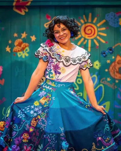 Vista 6 de Mirabel Costume Dress Encanto for kid Isabela Madrigal Dress Up Halloween Princess Cosplay for Child With Glasses Earrings