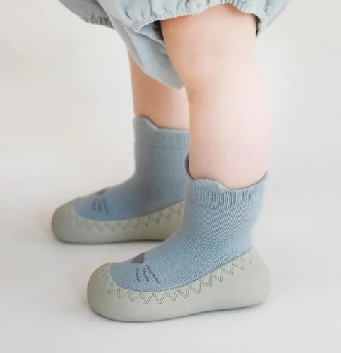 Vista 2 de Zapatos de calcetín antideslizantes para bebés y niñas, 2 pares