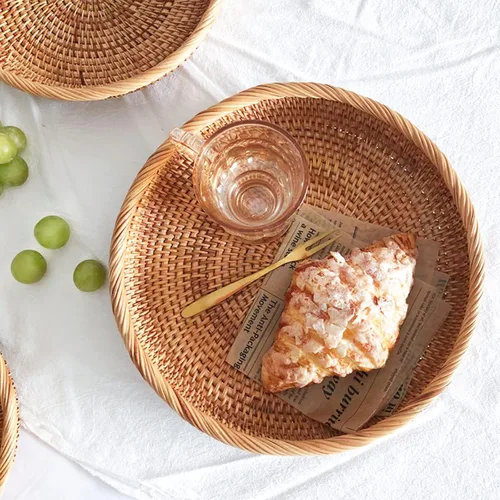 Vista 6 de I-lan Cestas de pan redondas de 10 pulgadas con pared de 2 pulgadas, cesta de frutas de ratán con borde enrollado, cesta decorativa natural