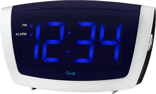 Vista 3 de Equity by La Crosse - Reloj despertador LED azul con puerto de carga USB, color plateado