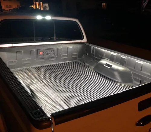 Vista 5 de iJDMTOY Lente ahumada Full LED de montaje alto, tercera luz de freno/freno compatible con Ford F-250 F-350 Super Duty 1999-2016 y Mazda Serie B