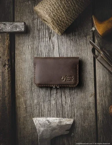 Vista 11 de Crazy Horse Craft Personalized Leather Card Holder, Business Card Case Felt Alpine Green