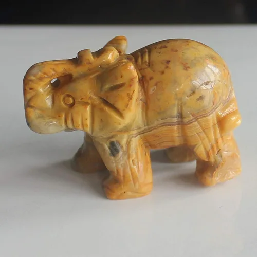 Vista 2 de Figura de elefante de cristal tallada a mano de 2 pulgadas con piedras preciosas mixtas talladas a mano (ágata de encaje loco)