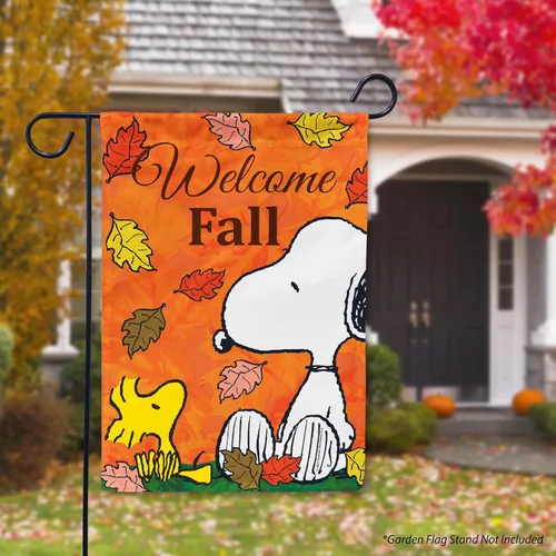 Vista 4 de Flagology, PEANUTS Falling Leaves Welcome Snoopy & Woodstock - Bandera de jardín de 12 x 18 pulgadas, bandera para exteriores, tela exclusiva
