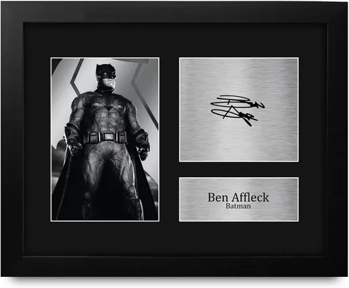 Vista 8 de HWC Trading Ben Affleck Batman v Superman Gifts Impreso Firmado Autógrafo para fans de recuerdos de películas, 16 x 12 pulgadas enmarcado