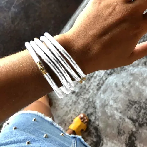 Vista 2 de MJartoria - Juego de pulseras de gelatina con purpurina Pulseras de silicona con relleno de gelatina y purpurina para mujeres