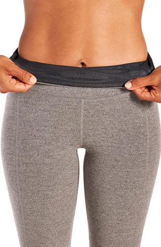 Vista 3 de Marika - Pantalón de cintura alta con refuerzo de abdomen, 32 pulgadas.