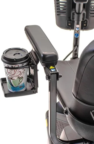 Vista 2 de Pride Mobility Portavasos plegable Go-Go Scooter C-Style Moldeado Asiento Apoyabrazos Negro