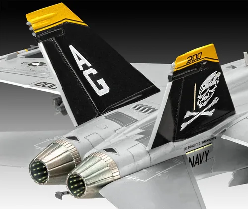 Vista 6 de Revell 03834 F/A-18F Super Hornet 1:72 Escala sin construir/sin pintar Kit de modelo de plástico