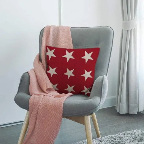Vista 3 de HGOD DESIGNS Funda de almohada de estrella blanca, diseño abstracto de estrellas de Estados Unidos sobre fondo rojo, fundas de almohada decorativas