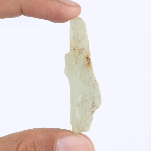 Vista 2 de Gemhub Piedra de Jade Verde áspero 52.70 ct para Joyería, Decoración, Curación