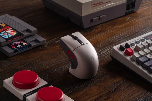 Vista 6 de 8BitDo Ratón retro R8 con base de carga, sensor óptico PAW 3395 DPI 26,000, mouse inalámbrico con frecuencia de sondeo 4K, botones programables