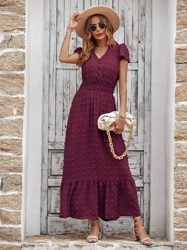 Vista 2 de PRETTYGARDEN - Vestido estilo bohemio, manga corta, cuello en V y plumetí con volados para mujer, vestido largo fruncido de cóctel