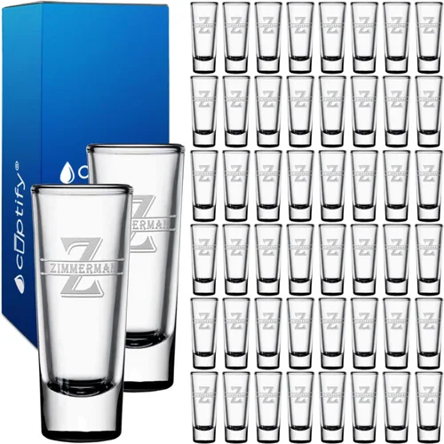 Vista 19 de Vaso de chupito personalizado con fondo negro personalizado de 2 oz, vasos de chupito cordiales con inicial y nombre en script dividido