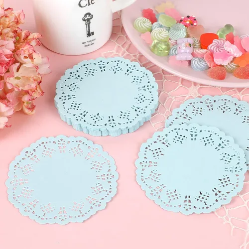 Vista 2 de DECORA Tapones redondos de encaje de papel azul de 3.5 pulgadas para decoración de vajilla, paquete de 100