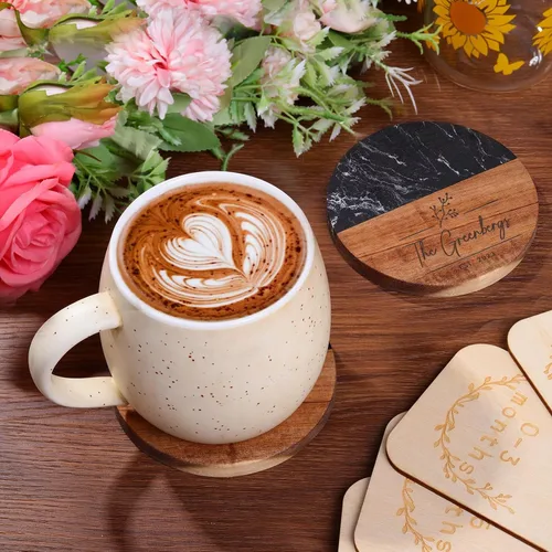 Vista 6 de Posavasos personalizados, regalo de aniversario de boda para parejas de amigos, regalo de recién casados, posavasos grabados personalizados