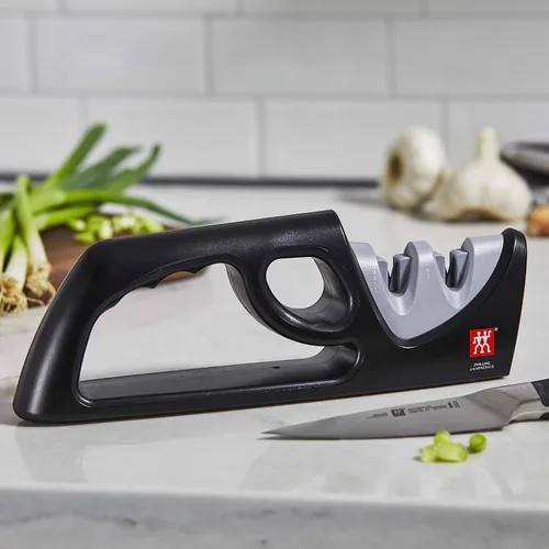Vista 3 de Zwilling - Afilador de cuchillos ultraafilado de 2 etapas, afilador de cuchillos de mano