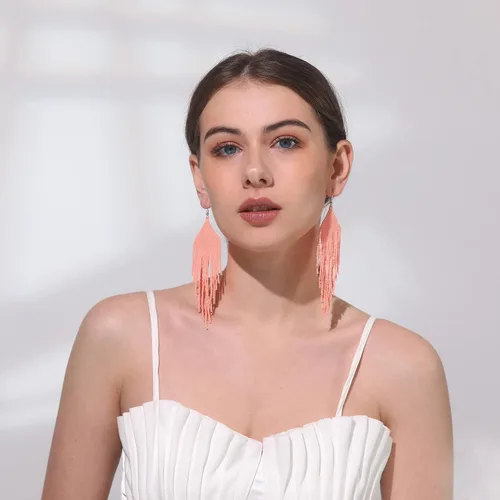 Vista 2 de Aretes de borla hechos a mano con cuentas, aretes bohemios con flecos para mujeres y niñas, aretes indios nativos americanos