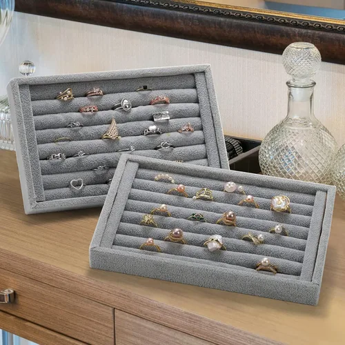 Vista 5 de Foraineam Paquete de 4 bandejas de terciopelo con 7 ranuras para aretes, vitrina, soporte para cajones, organizador de almacenamiento de joyas