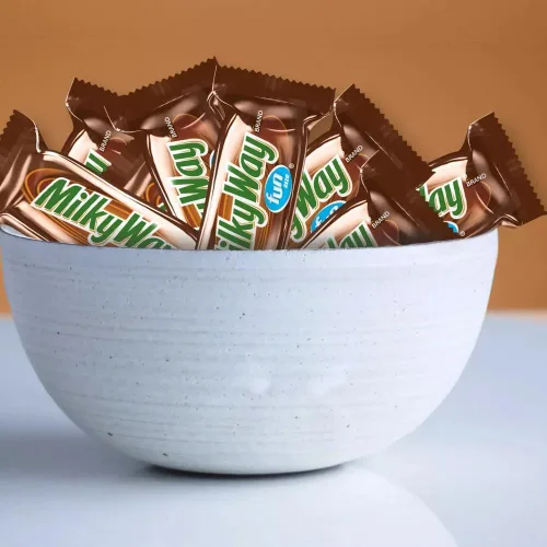 Vista 6 de Yummy Chew Milky Way Barras de caramelo de chocolate, barras de caramelo de la Vía Láctea de tamaño divertido, barras de chocolate a granel
