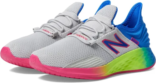 Vista 2 de New Balance Fresh Foam Roav V1 con cordones para niños