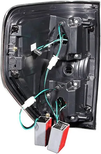 Vista 2 de AnzoUSA 311147 - Luz trasera LED cromada (se vende en pares)