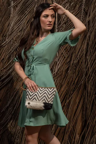 Vista 3 de Myra S1377 Bewilder Hair On Pouch, Multi