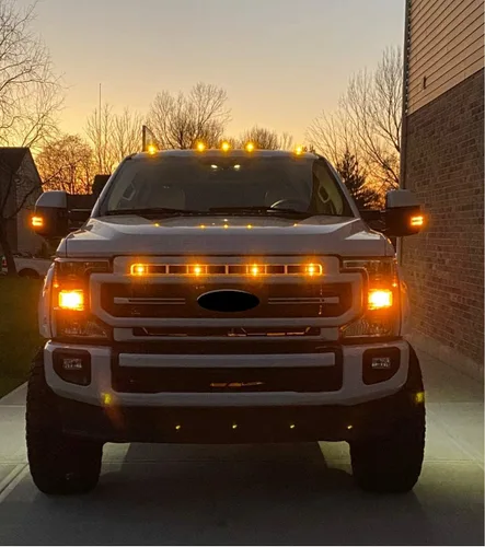 Vista 2 de Rejilla Super Duty 2020-2022 compatible con luz solo con Lariat