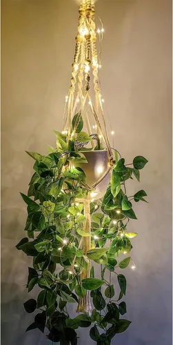 Vista 9 de Paquete de 2 colgadores de macramé para plantas con luces, cesta colgante para macetas de interior con cuentas de madera, soporte para macetas