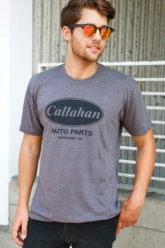 Vista 8 de Crazy Dog Mens Callahan Auto Parts T Shirt Funny Graphic Novelty Tee