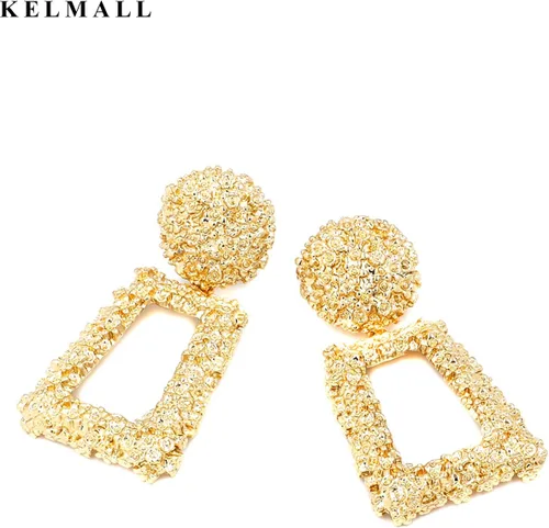 Vista 6 de Aretes geométricos con rectángulo colgante de oro, aretes modernos llamativos para mujer, colección KELMAL
