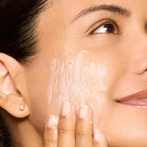 Vista 8 de Honest Beauty Gentle Gel Everyday Face Cleanser + Crema hidratante de hidrogel Vegano + seguro para pieles sensibles 5 onzas líquidas, 1.7 onzas