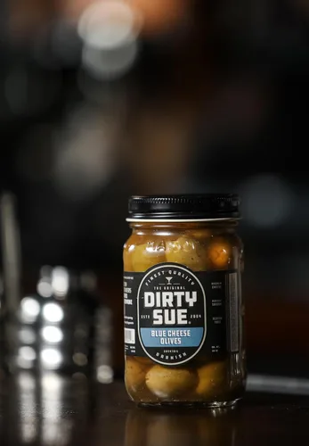 Vista 6 de Dirty Sue Aceitunas rellenas y cebollas - Juego de 2 tarros de 16 onzas (queso azul)