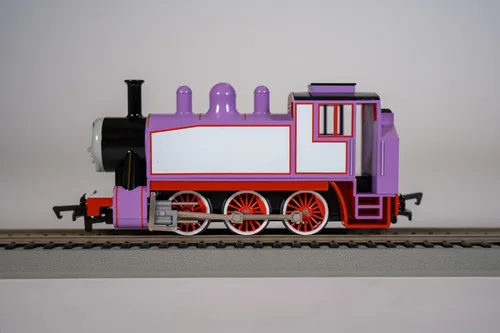 Vista 2 de Bachmann Rosie Locomotora Con Tren De Ojos Moviles