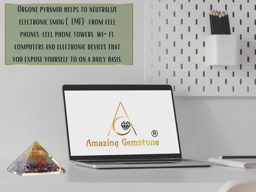 Vista 4 de Amazing Gemstone Pirámide de orgón grande Cristal de pirámide de amatista que brilla en la oscuridad Pirámide de orgonita Pirámides de órgano