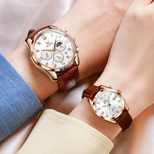 Vista 29 de OLEVS Juego de 2 relojes de cuarzo para parejas de San Valentín, para él y ella, cronógrafo de cuero, con diamantes para hombres, mujeres, amantes