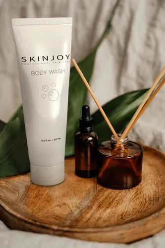 Vista 3 de Skinjoy Gel de baño hidratante para el cuidado de la piel, gel corporal hidratante para piel seca, gel corporal natural, sin parabenos, sin