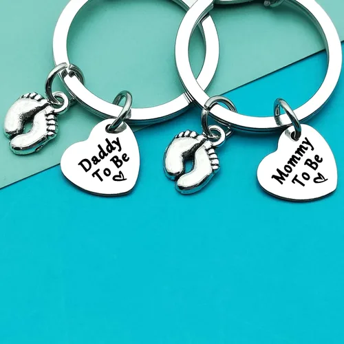 Vista 3 de Llavero de anuncio de embarazo, regalo de anuncio de bebé, joyería para padres para ser por primera vez, para papá, nueva mamá, llavero de baby