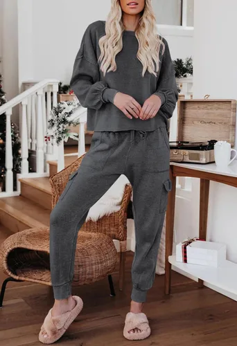 Vista 3 de TOLENY Conjunto deportivo de 2 piezas para mujer, sudadera sin botones y pantalones largos tipo cargo