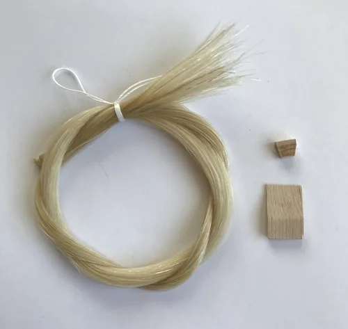 Vista 8 de MI&VI Pelo clásico de caballo mongol para arcos de violín y viola - Sin blanquear, blanco 29.5 pulgadas (1 madeja, preparado, incluye tapón y cuña)