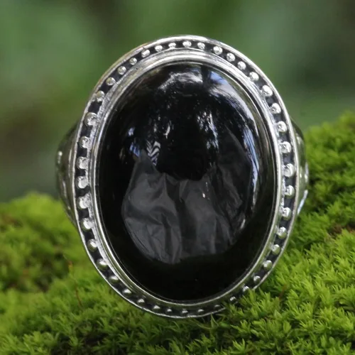 Vista 2 de NOVICA Onyx - Anillo floral de plata de ley 925, color negro