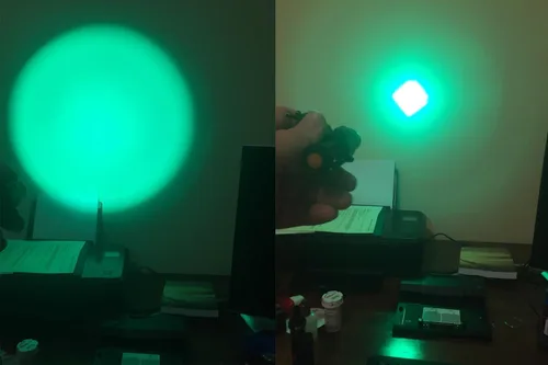 Vista 6 de Detector de luz linterna verde Ulako único 1 modo con Zoom LED 150 yardas para la pesca y caza