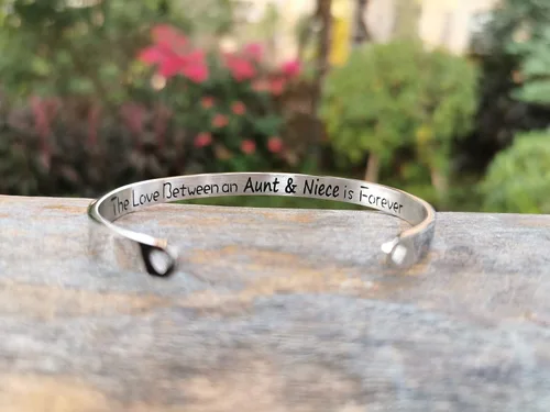 Vista 21 de Pulseras inspiradoras para abuela, mamá, hija, sobrina, tía, grabado, mensaje oculto, pulsera de acero inoxidable, corona de cumpleaños, joyería
