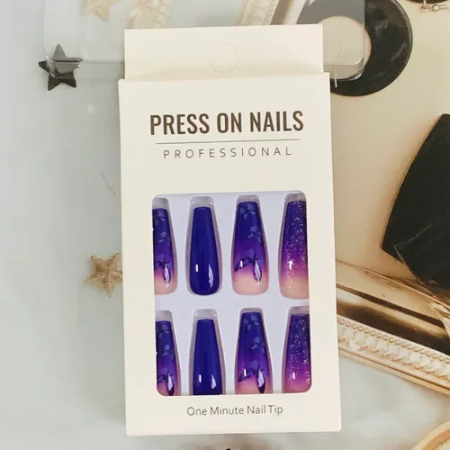 Vista 6 de Uñas postizas de bailarina moradas de larga duración, 24 uñas postizas reutilizables de cobertura completa con pestañas adhesivas, uñas postizas