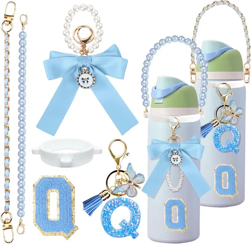 Vista 8 de 6 piezas de accesorios con letras para botella de agua Owala 24 oz 32 oz 40 oz, con lindos dijes iniciales y correa para el asa, compatible