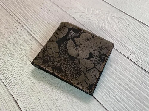 Vista 5 de Unik4art - Cartera Koi Fish de cuero genuino hecha a mano para hombre, regalo personalizado para hombre, regalo japonés de aniversario para él - 1P
