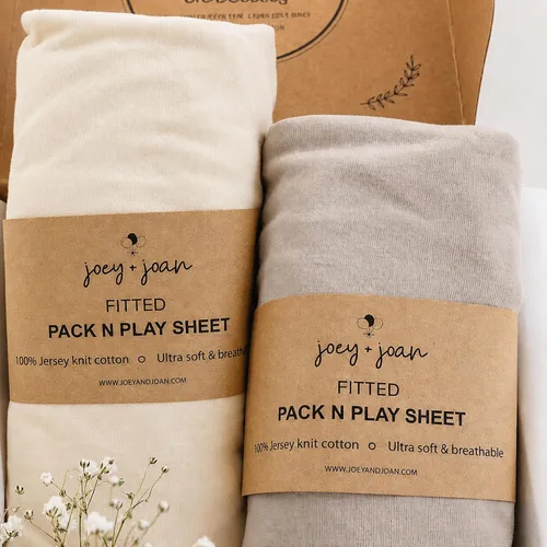 Vista 17 de Sábanas ajustadas Pack and Play – Compatibles con 4moms Breeze Plus Playard y otros colchones grandes de corralito – Suavemente suaves 100% algodón